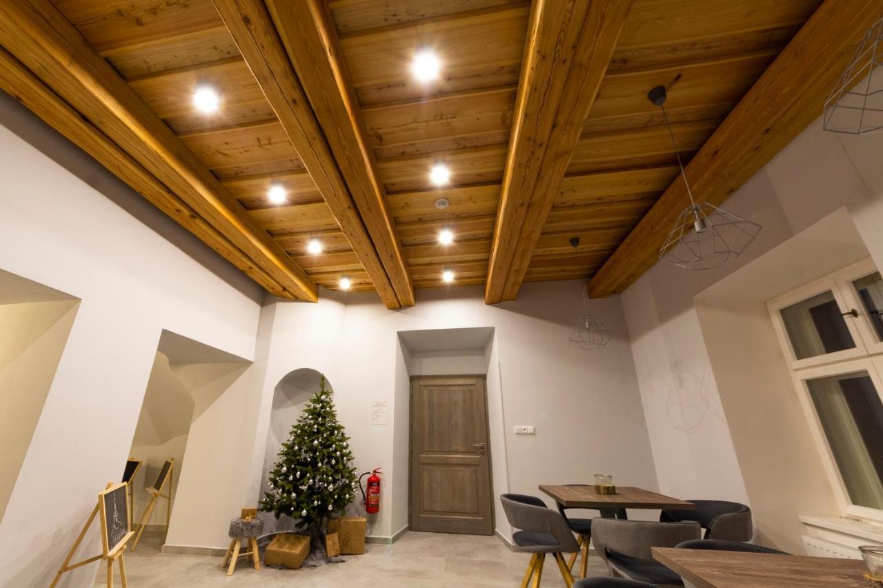 Hotel Pod Kaplickou มาลา โมราฟกา ภายนอก รูปภาพ
